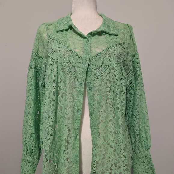 Free People Top Melona Green Out West Lace Button Up Blouse Size XS NWT Oversize - Picture 6 of 16